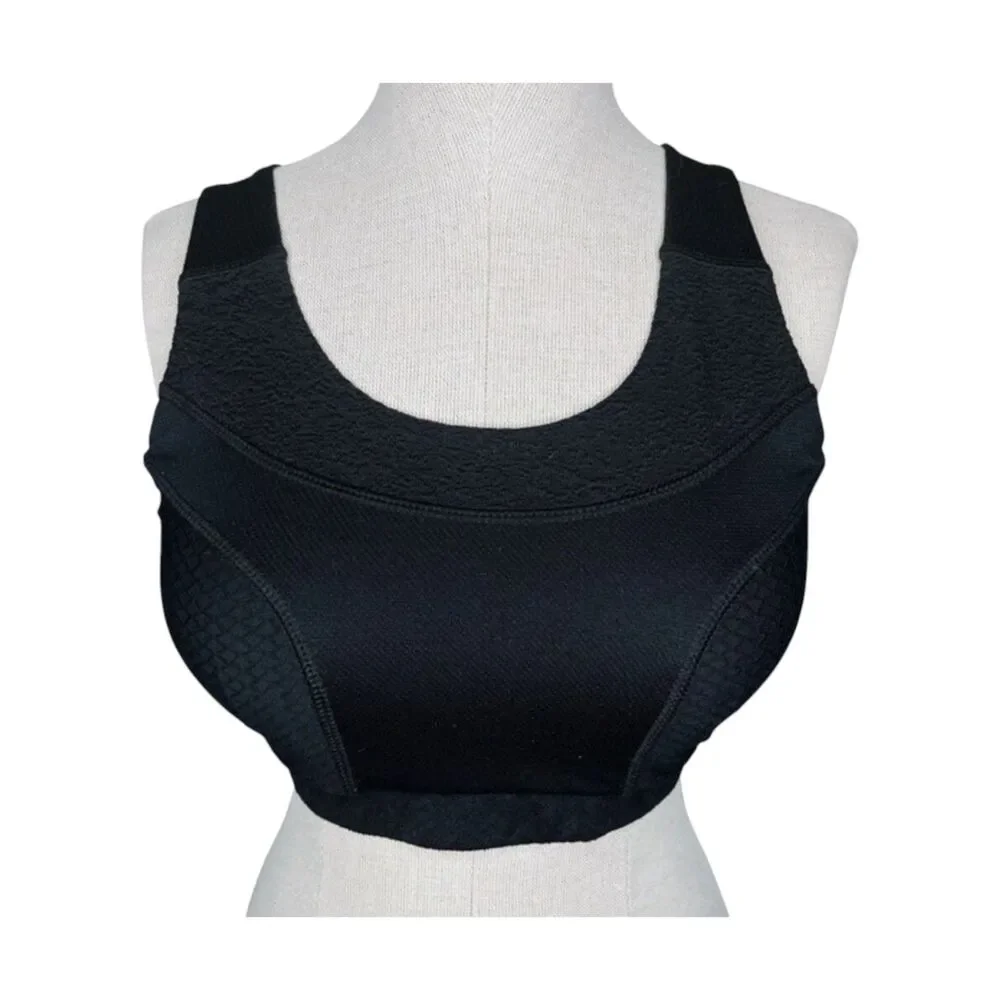 Gymshark True Texture Sports Bra sz M * Solid Black Crossback Padded Wire Free